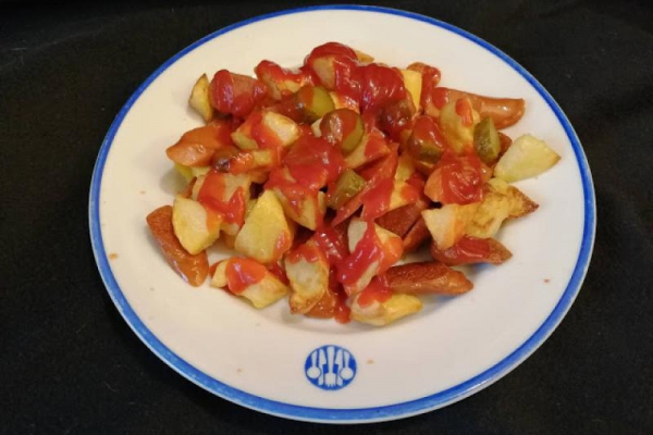 Makkaraperunat