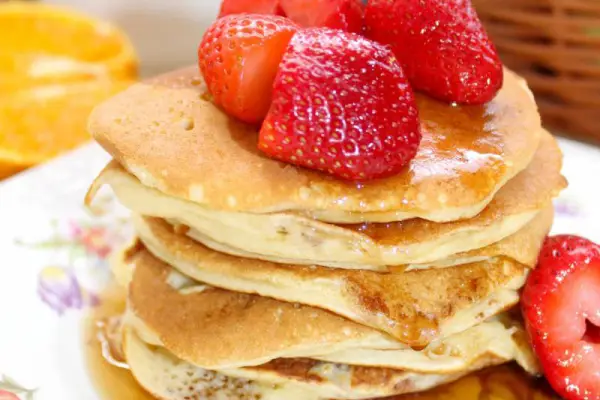 Pancakes na mleku i jogurcie
