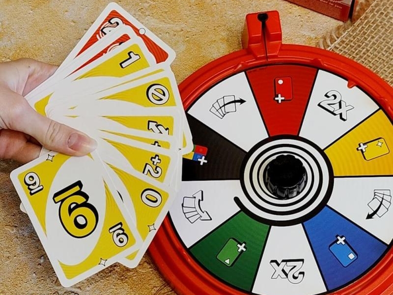 UNO Spin – gra dla całej rodziny