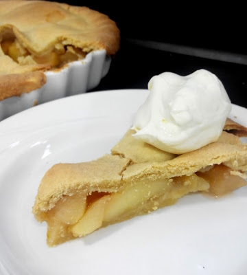 Apple pie – tradycyjna szarlotka amerykańska
