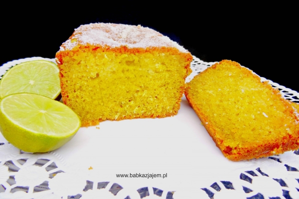 Ciasto limonkowo-kokosowe | Lime and coconut drizzle cake