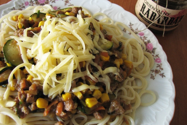 Spaghetti z mięsem mielonym, warzywami i orientalnym rabarbarem :)