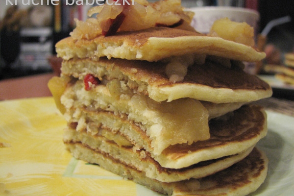 Moje pierwsze puszyste pancakes :))