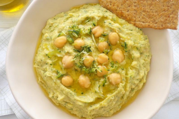 Hummus z cukinią (Hummus di zucchine)