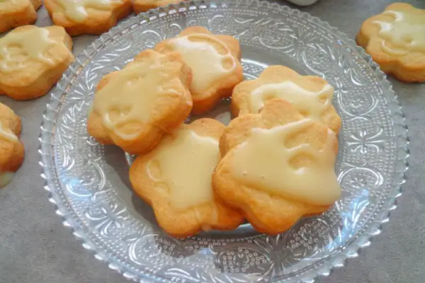 Cytrynowe ciasteczka (Biscotti al limone)