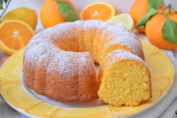 Włoskie ciasto ACE z pomarańczą i marchewką