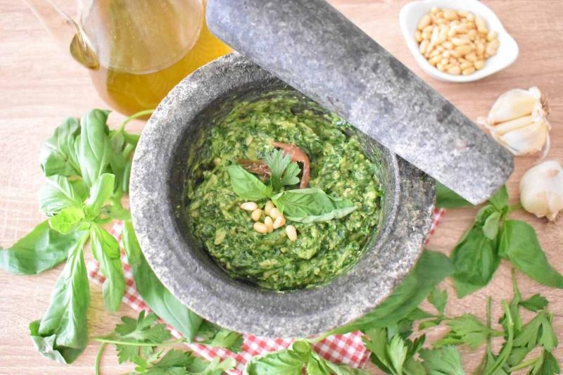 Włoskie pesto z Toskanii – „Pesto toscano”