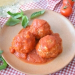 Pulpety duszone w sosie...