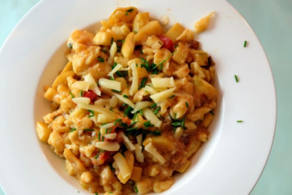 Käsespätzle z cukinią. Bo czasem trzeba lżej.
