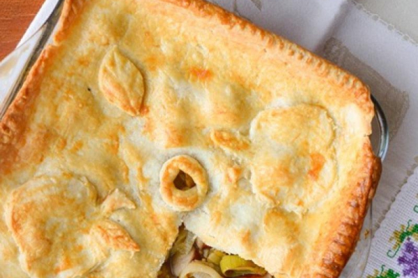 Pie z jabłkiem i porem