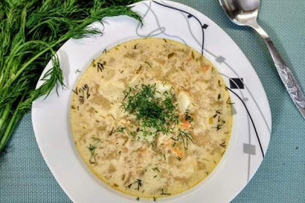 Zupa ogórkowa.