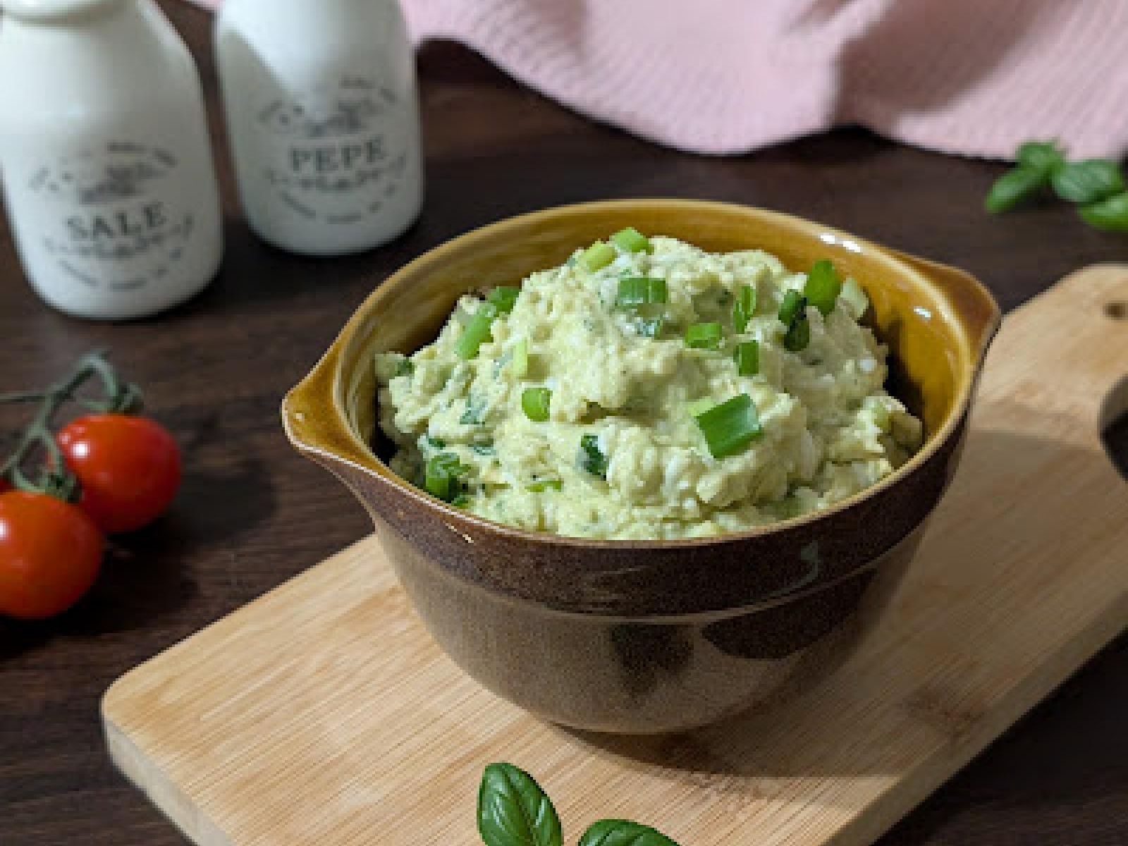 Pasta jajeczna z awokado