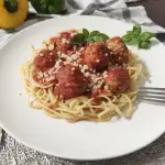 Spaghetti z pulpetami w...