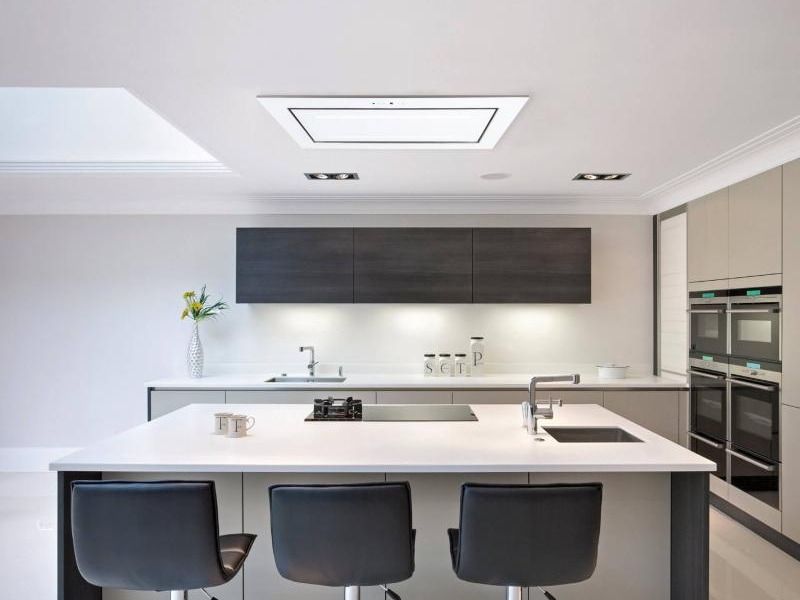 Jak wentylacja w kuchni tworzy zdrową i bezwonną przestrzeń do gotowania