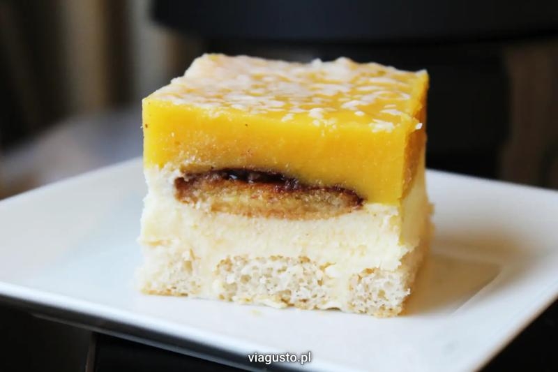 Brzoskwiniowy sernik z Delicjami