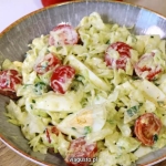 Sałatka z pesto