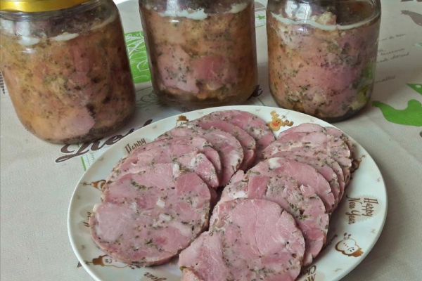 Mięsiwo w słoiku