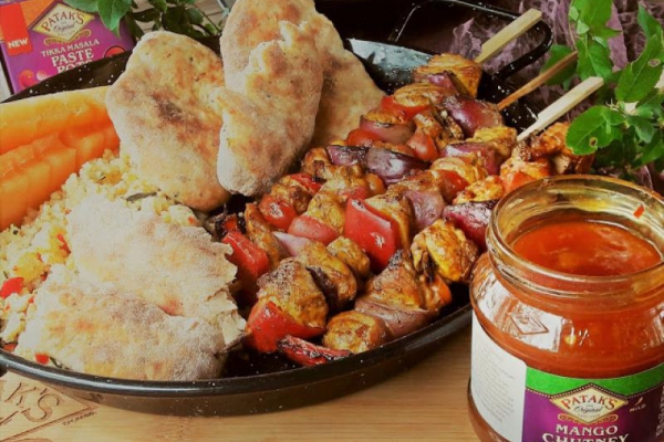 Orientalne szaszłyki Tikka Masala Pataks