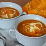 Zupa z dyni z papryką