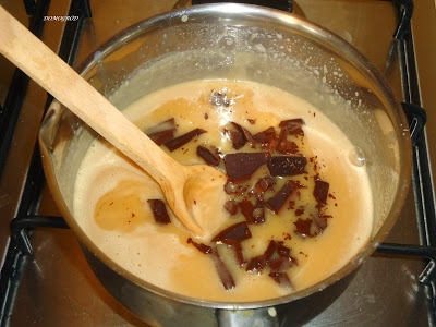 Jak zrobić masę krówkową o smaku czekolady