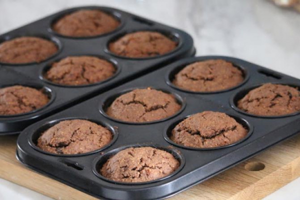 Muffiny babeczki bakaliowe bez glutenu naturalnie słodzone