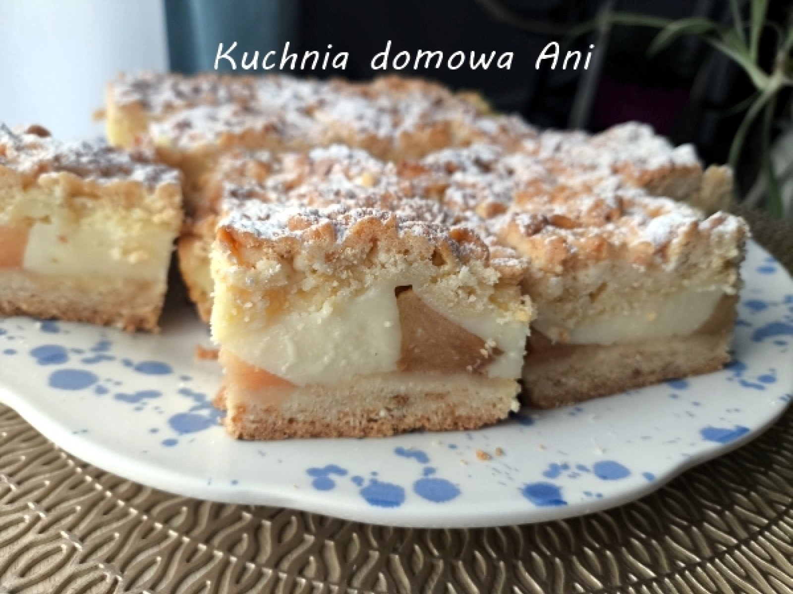 Budyniowa szarlotka