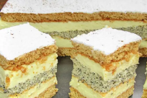Ciasto Maurycy miodowo-makowe z kremem-pyszne i łatwe +FILM