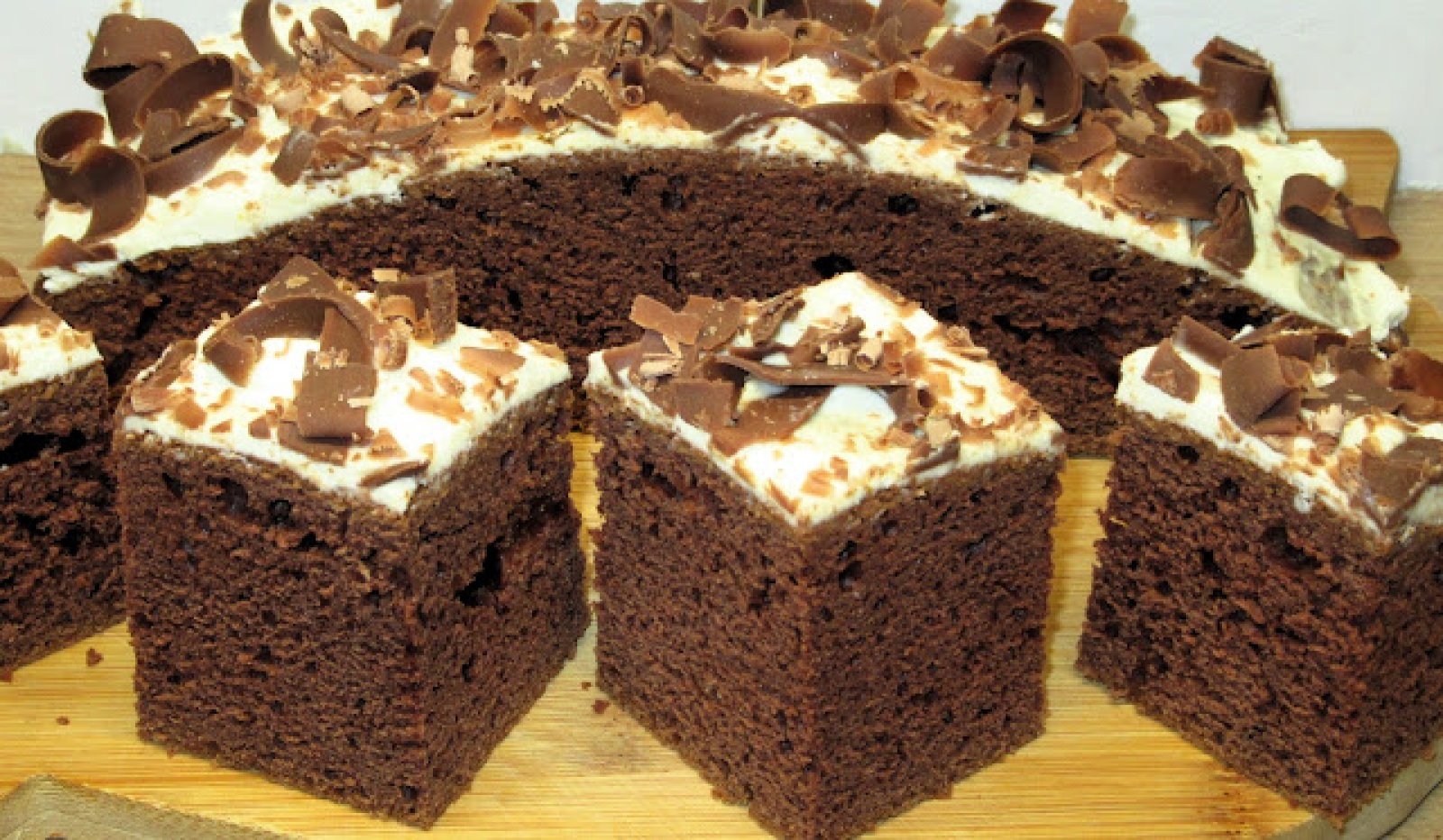 pyszne delikatne CIASTO CZEKOLADOWE z serkowym kremem +FILM