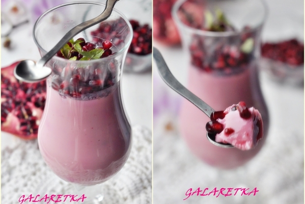Galaretka jogurtowa z owocami granatu