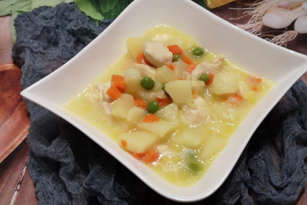 Tajfun o smaku curry