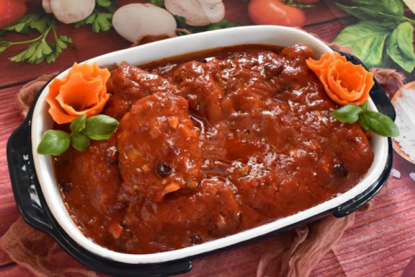 Udka w sosie żurawinowym