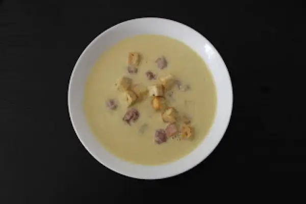 Zupa serowa z pulpecikami (z serków topionych)