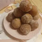 Mini pączki twarogowe