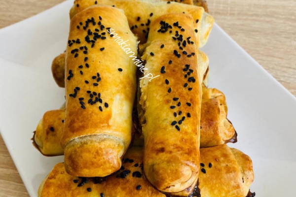 Chrupiące paluszki z pieczarkami i serem