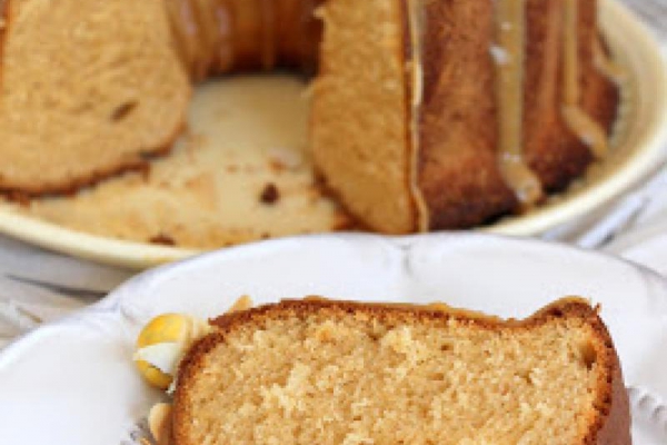 Babka kajmakowa