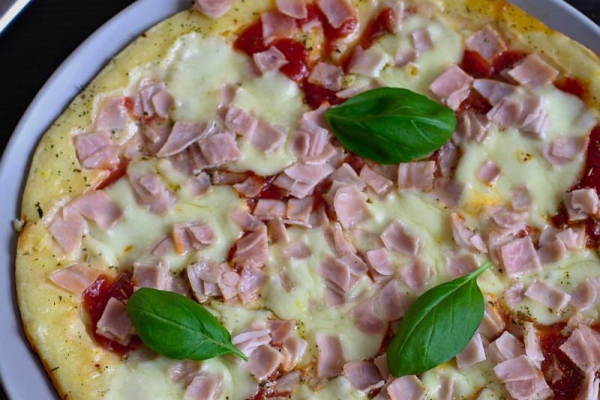 Pizza z patelni