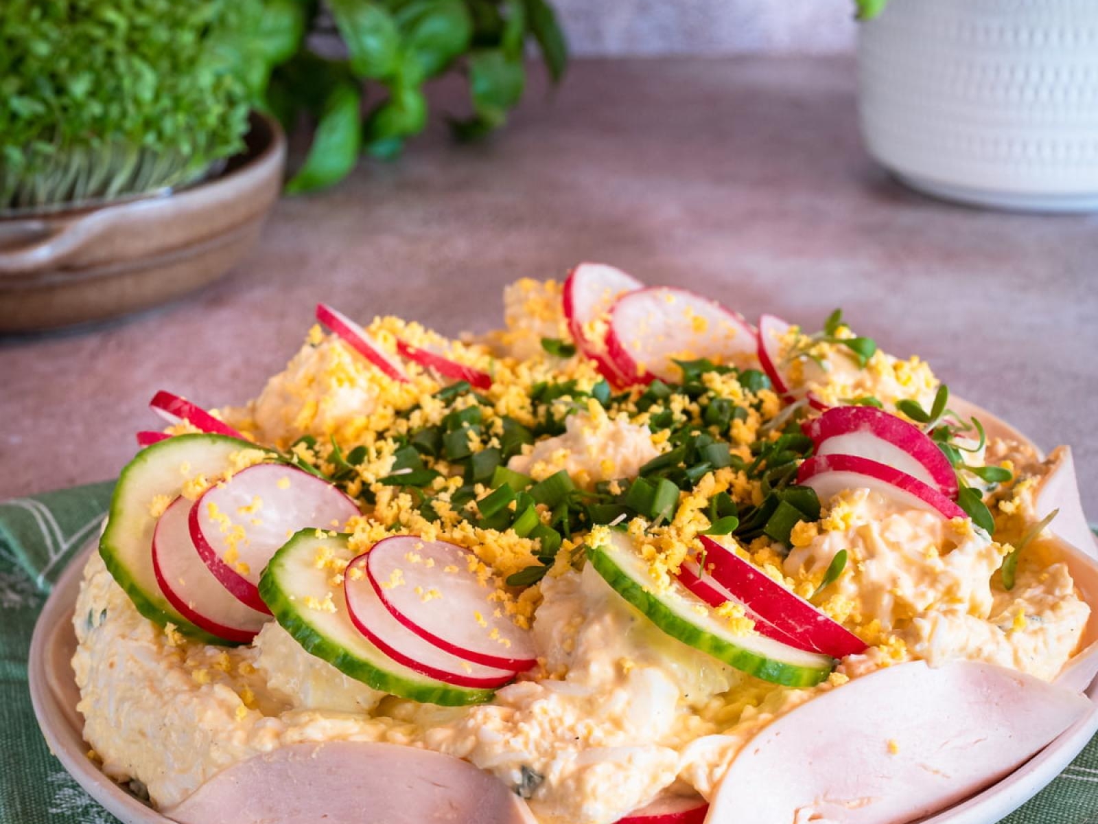 Jajeczny Mus z Szynką