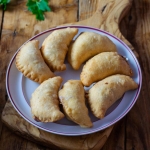 Smażone pierożki z...