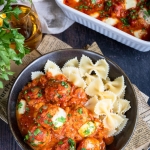 Pulpety pieczone w sosie...