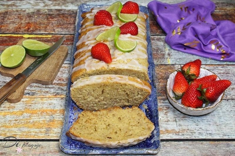 Babka limonkowa z kaszą jęczmienną pęczak