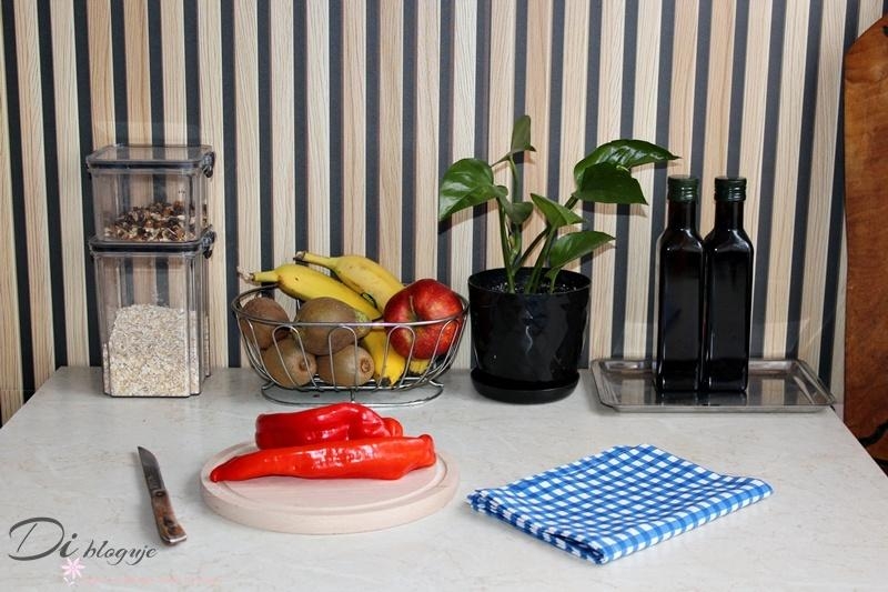 Panele winylowe na ścianę – szybka metamorfoza kuchni bez remontu