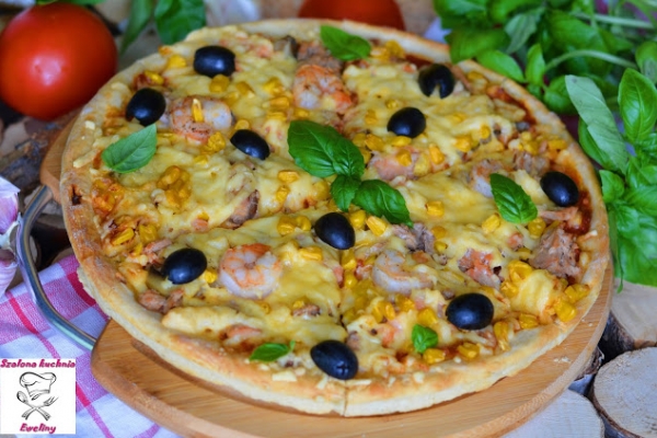 Ai Cecinelli czyli rybna pizza