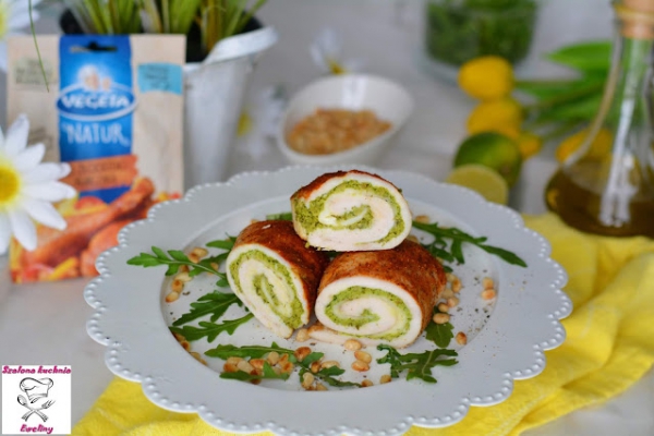 Roladki nadziane pesto z rukoli z nutą chrupiących orzeszków piniowych
