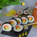 Sushi z wędzonym...