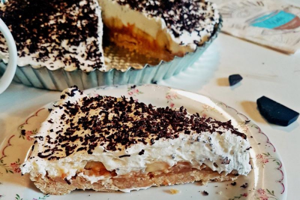 Banoffee – szybkie ciasto bez pieczenia