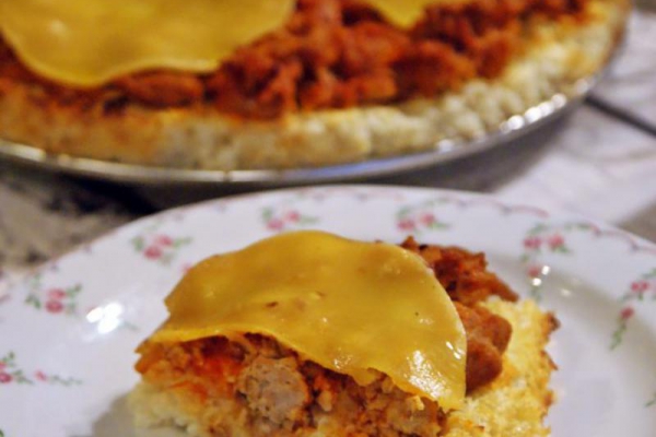 Pizza na spodzie z kalafiora