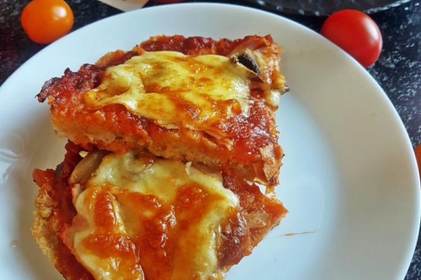 Pizza chlebowa