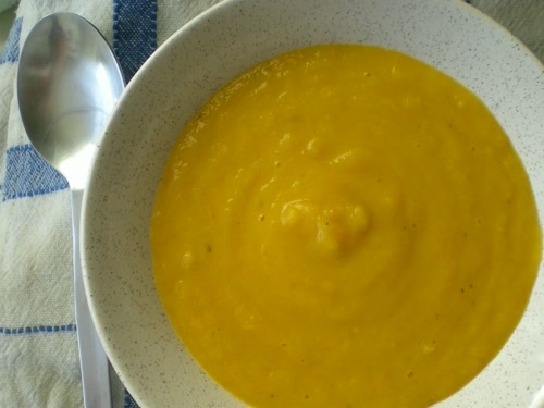 Słoneczna zupa- krem z pieczonej dyni...