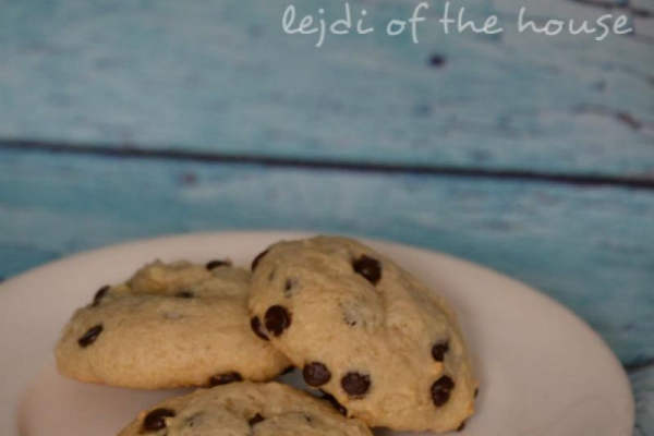 Wegańskie chocolate chip cookies - bez szalonych składników!