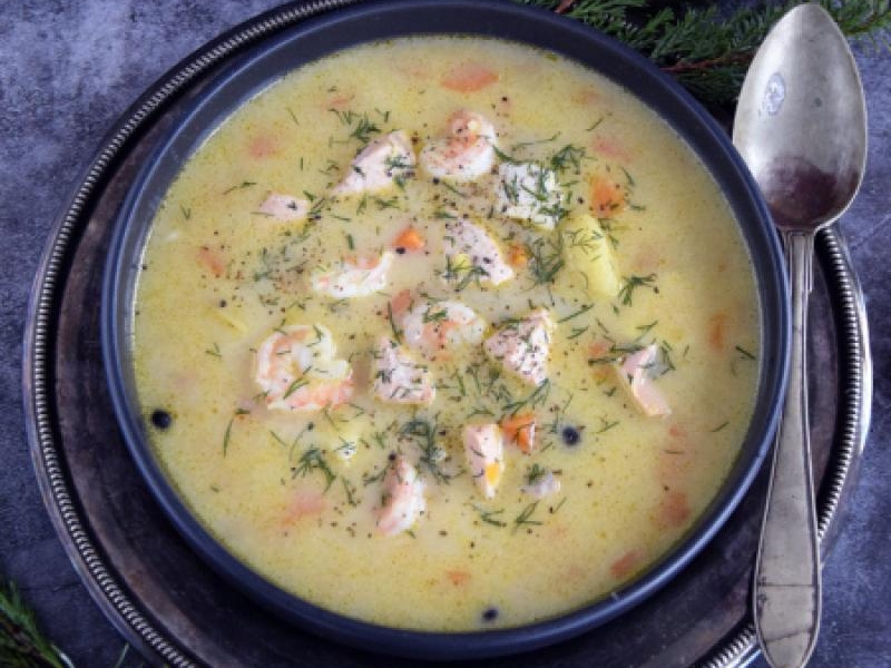 Kremowa zupa rybna